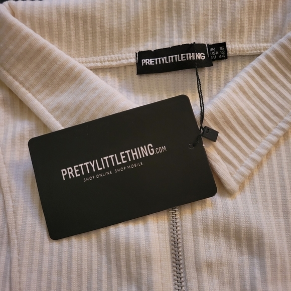 NWT Pretty Little Thing Cream Rib Collar Zip Crop Top - Picture 11 of 12